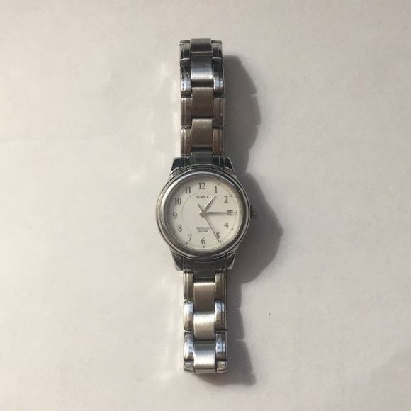 (2/$50) Vintage silver men’s Timex watch - Picture 2 of 6